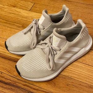Adidas Swift Run Sneaker
